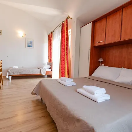 Heaven - Airport Zadar Appartement Donji Zemunik